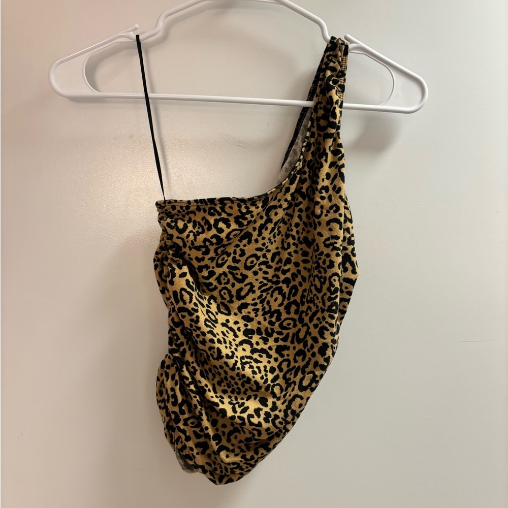 Forever 21 Leopard Print One-Shoulder Tank Top